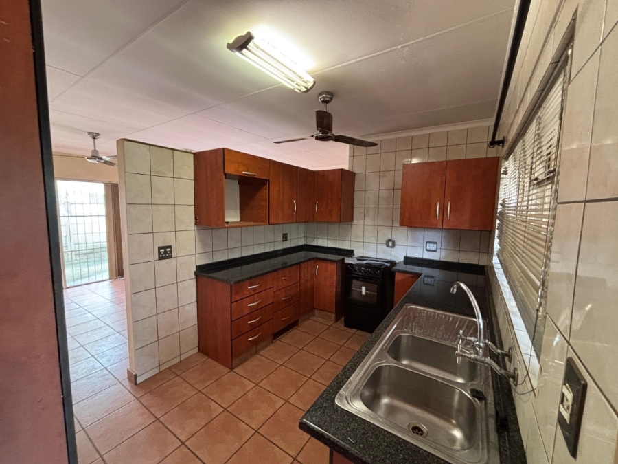 3 Bedroom Property for Sale in Oos Einde North West